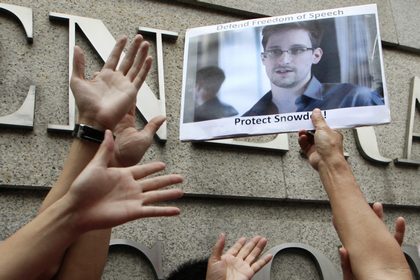 Демонстрация в поддержку Эдварда Сноудена в Гонконге