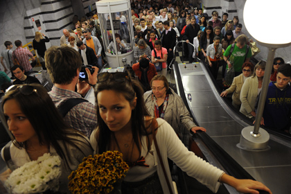 Московские власти опровергли планы перекрывать пересадки метро в час пик