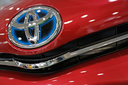 Спад продаж не помешал Toyota удвоить прибыль