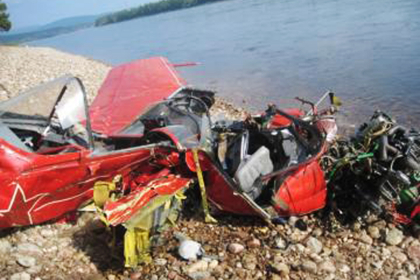 В Якутии на показательных выступлениях разбился спортивный самолет