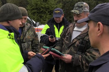 Участники поисковой операции в Тверской области.