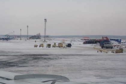 Летное поле аэропорта «Кольцово». 
