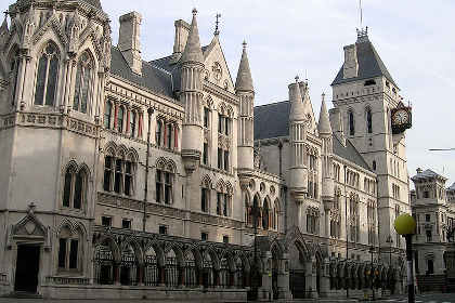 Здание Высокого суда Лондона