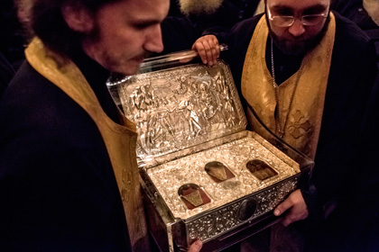 Дары волхвов в Успенском соборе Киево-Печерской Лавры в Киеве