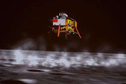 Космический аппарат с луноходом «Юйту» на борту 
