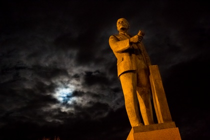 Памятник Ленину в Симферополе.