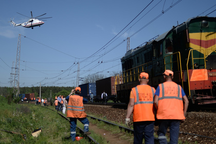 Движение поездов после аварии в Подмосковье полностью восстановлено
