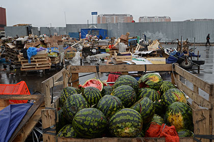 Рынок при овощебазе «Новые Черемушки» в Бирюлево