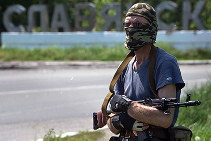 Ополченцы заявили об уничтожении БТР украинской армии