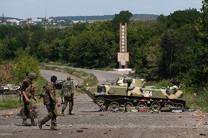 Киев удвоил зарплату участникам силовой операции на востоке