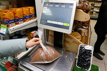 ФАС проверит обоснованность цен на гречку и рис в Петербурге