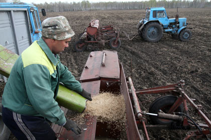 Сельхозпроизводители России получат 20-процентную скидку на удобрения