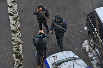 Оперативники МВД России задержали 50 участников криминальной сходки