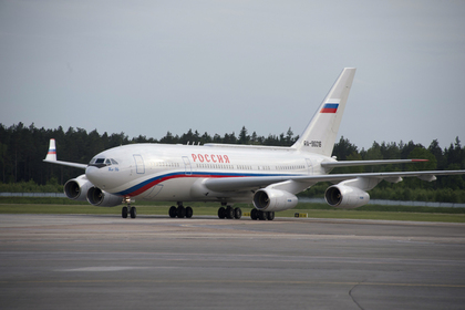 Президентский Ил-96-300
