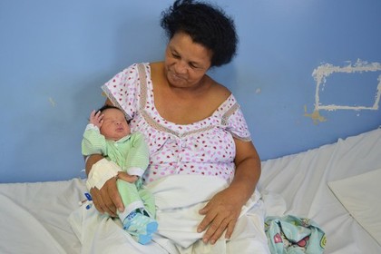 У 51-летней бразильянки родился 21-й по счету ребенок