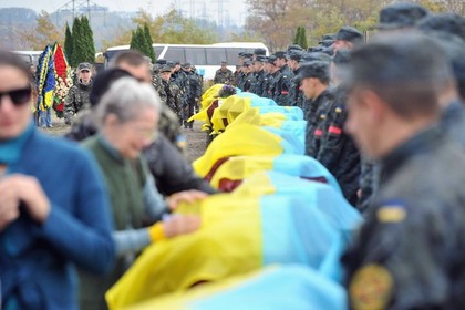 Захоронение неопознанных военнослужащих, погибших в Донбассе