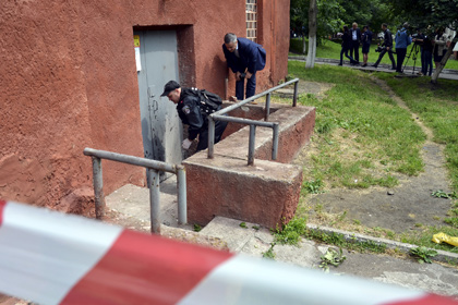 Следователи на месте взрыва во Львове