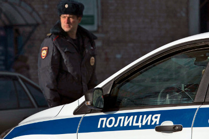 Преступник застрелил полицейского в Ярославле и ранил его коллегу