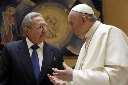 Рауль Кастро и Папа Римский Франциск