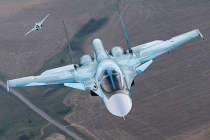 Бомбардировщики Су-34 ВВС России