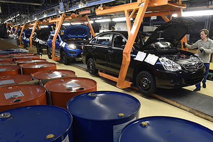 «АвтоВАЗ» остановил выпуск автомобилей Renault и Nissan