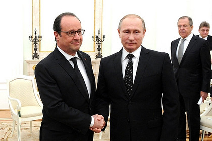 Франсуа Олланд (слева) и Владимир Путин