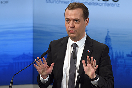 Медведеву предложили сделать Севастополь столицей России