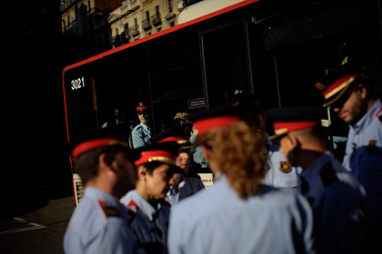 В Барселоне появились подставные румыны-полицейские и румыны-туристы