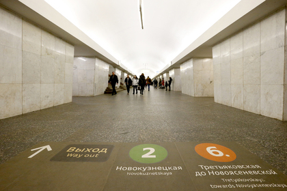 Объявления станций в московском метро переведут на английский