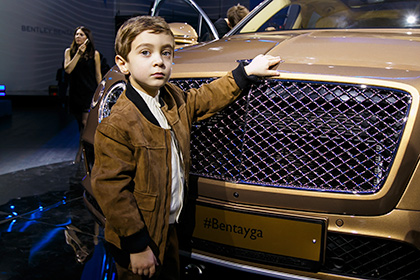 В России стартовали продажи кроссовера Bentley Bentayga