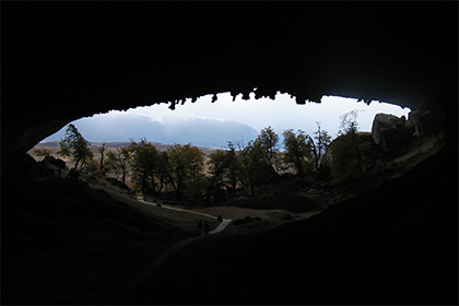 Пещера с останками животных