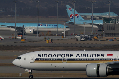Сингапурский «Боинг» загорелся во время аварийной посадки
