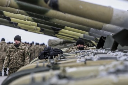 В украинском Генштабе раскрыли план борьбы за Крым с помощью танков
