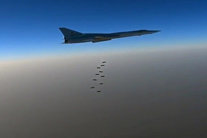 Дальний бомбардировщик ВКС РФ Ту-22м3 в Сирии