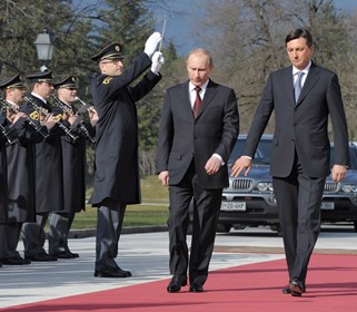 Владимир Путин и Борут Пахор, нынешний президент Словении, во время встречи в 2011 году