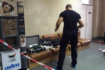 Мужчину застрелили в родильном отделении киевской больницы из-за барсетки