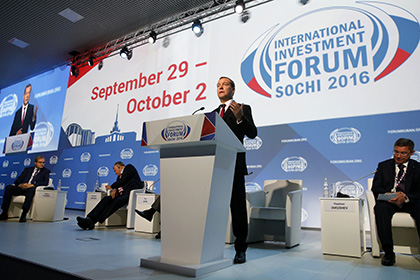 Медведев выступил против «ковровых бомбардировок» бизнеса