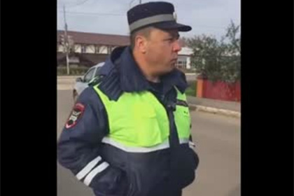 Участковый из Татарстана оштрафовал гаишников за непристегнутые ремни