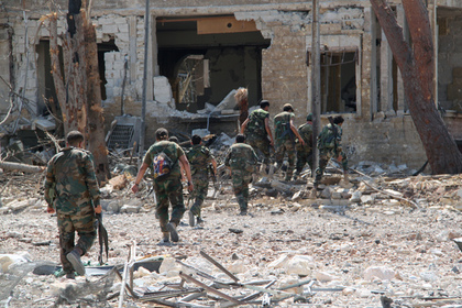 Сирийские военные в Алеппо