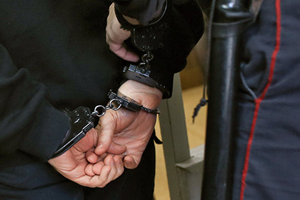 Усыплявший пассажиров мандаринами таксист-грабитель задержан в Подмосковье