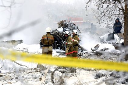 Спасатели возобновили работы на месте авиакатастрофы под Бишкеком