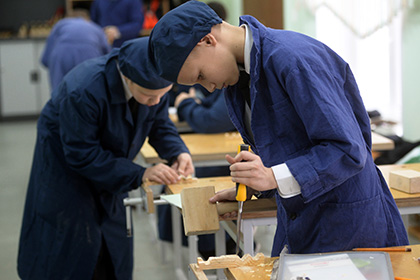 Вологодский губернатор призвал вернуть в школы уроки трудового воспитания