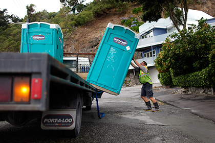 В Новой Зеландии заявили о туалетном кризисе в связи с наплывом туристов