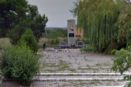 Памятник «Павшим воинам в годы Великой Отечественной войны» в селе Левокумка