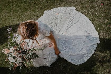 В Шотландии нашли пропавшее в химчистке 150-летнее свадебное платье