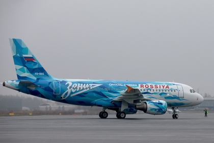 Самолет с символикой «Зенита» попал в аварию в Пулково