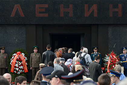 Коммунисты сопоставили идею похоронить Ленина с православными канонами