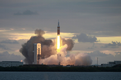 США запустили ракету Delta IV с девятым военным спутником связи