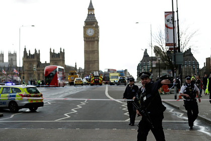 Задержаны еще два возможных соучастника теракта в Лондоне