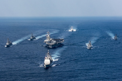 Агентство сообщило о внезапном развороте авианосца ВМС США к берегам Южной Кореи